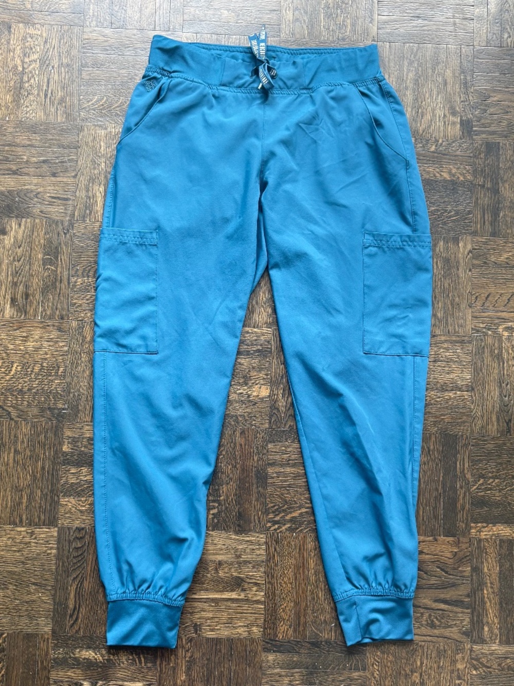 Med Couture Insight Scrub Set - Caribbean Blue - Picture 5 of 6